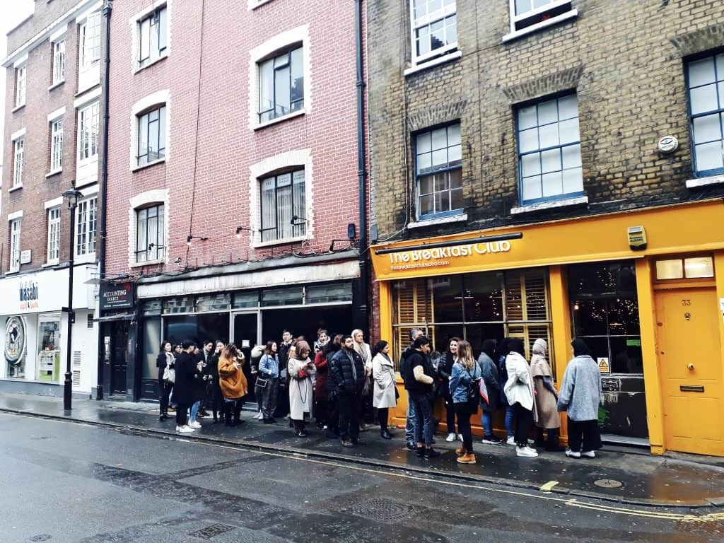 Emigreren Gran Canaria - Londen - Reisverslag van 3 dagen in Londen + handige tips - Onbijt Breakfast Club Soho Londen