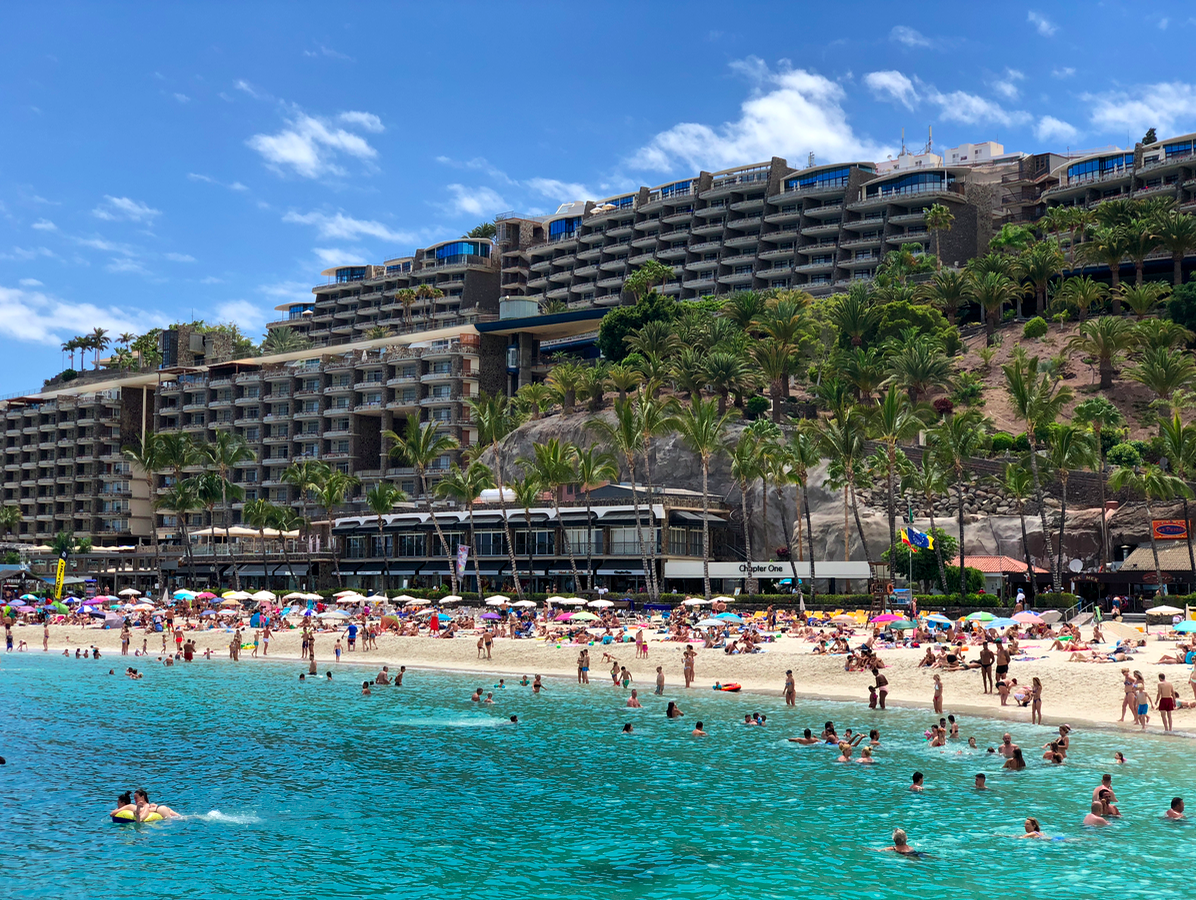 Emigreren Gran Canaria - Vakantie tips - Top 5 stranden aan de westkust van Gran Canaria - Caribisch wit strand Gran Canaria Anfi del Mar Arguineguin